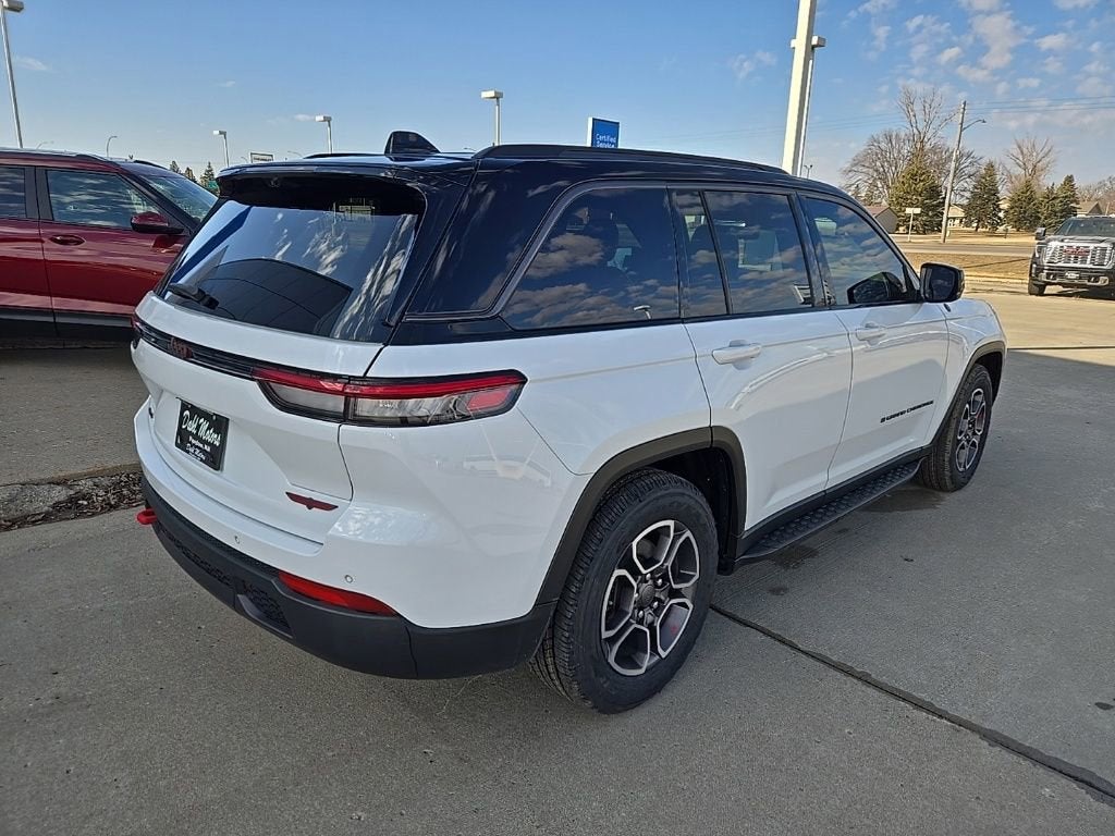 2022 Jeep Grand Cherokee Trailhawk
