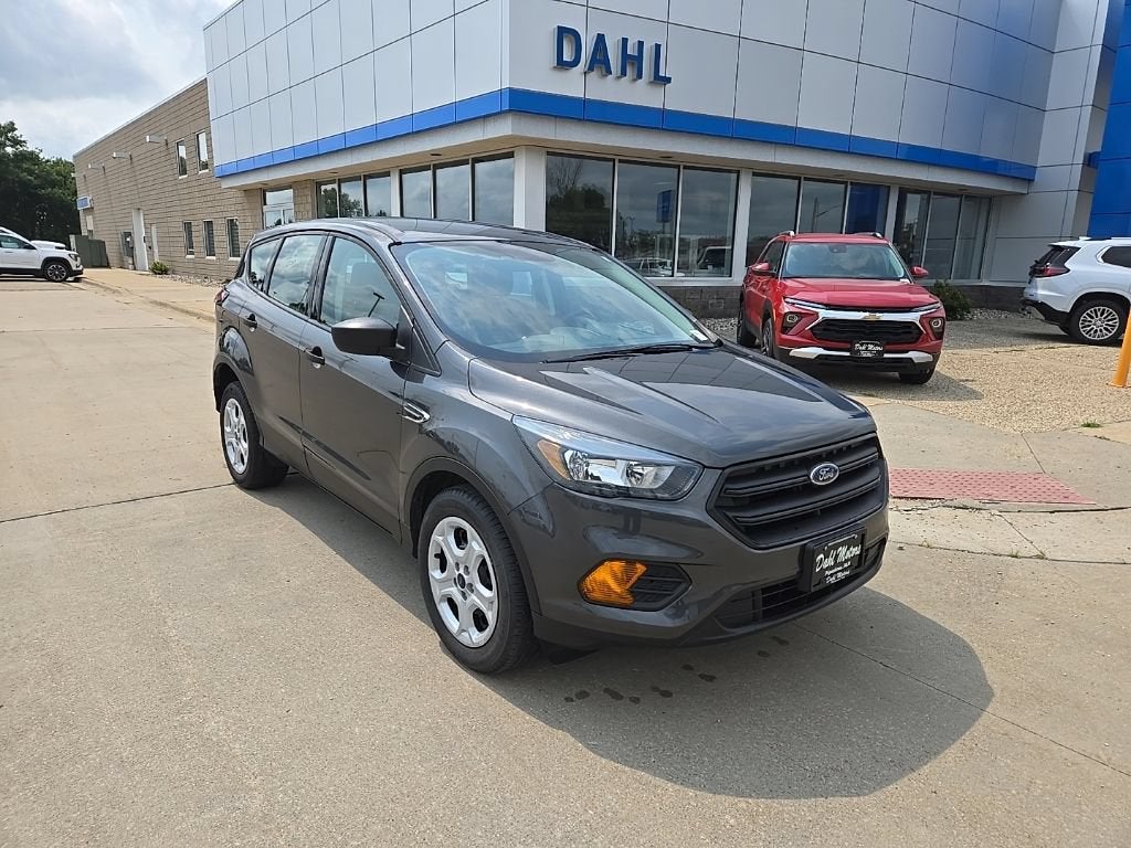 Used 2018 Ford Escape S with VIN 1FMCU0F71JUA85569 for sale in Pipestone, Minnesota