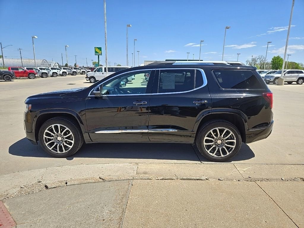2021 GMC Acadia Denali