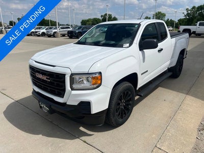 2022 GMC Canyon Elevation Standard