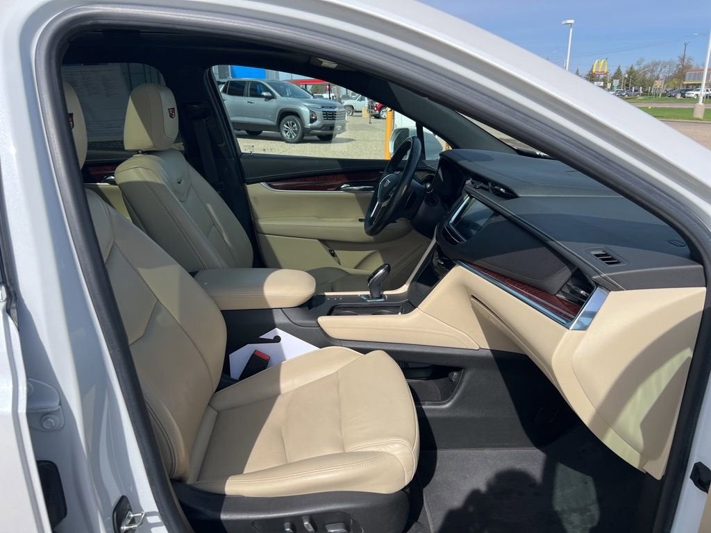 2017 Cadillac XT5 Luxury AWD