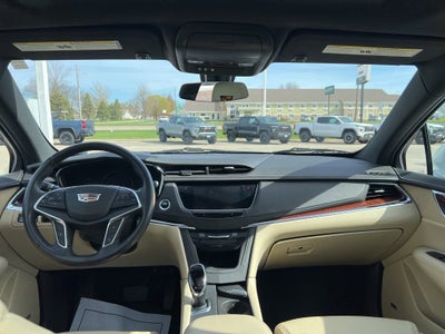 2017 Cadillac XT5 Luxury AWD