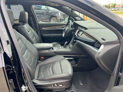 2025 Cadillac XT6 Sport