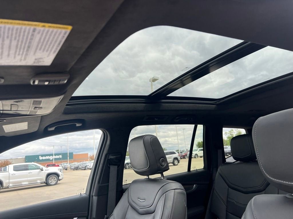 2025 Cadillac XT6 Sport