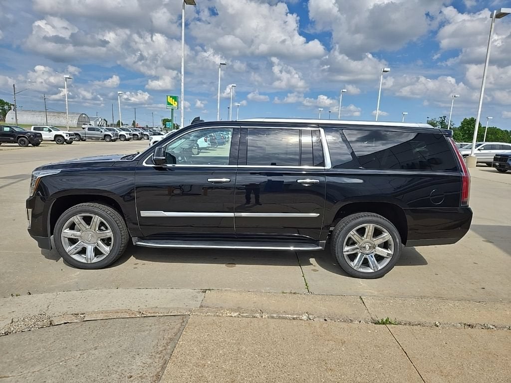 2019 Cadillac Escalade ESV Luxury