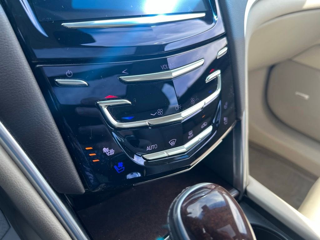 2013 Cadillac XTS Premium