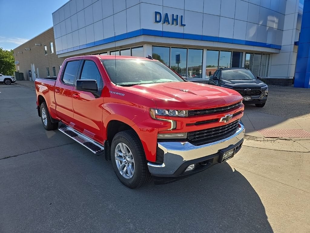 Used 2021 Chevrolet Silverado 1500 RST with VIN 3GCUYEEL5MG438766 for sale in Pipestone, Minnesota