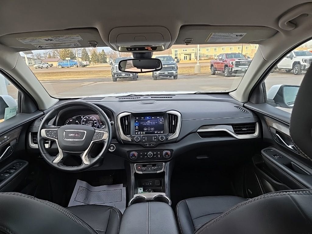 2023 GMC Terrain Denali