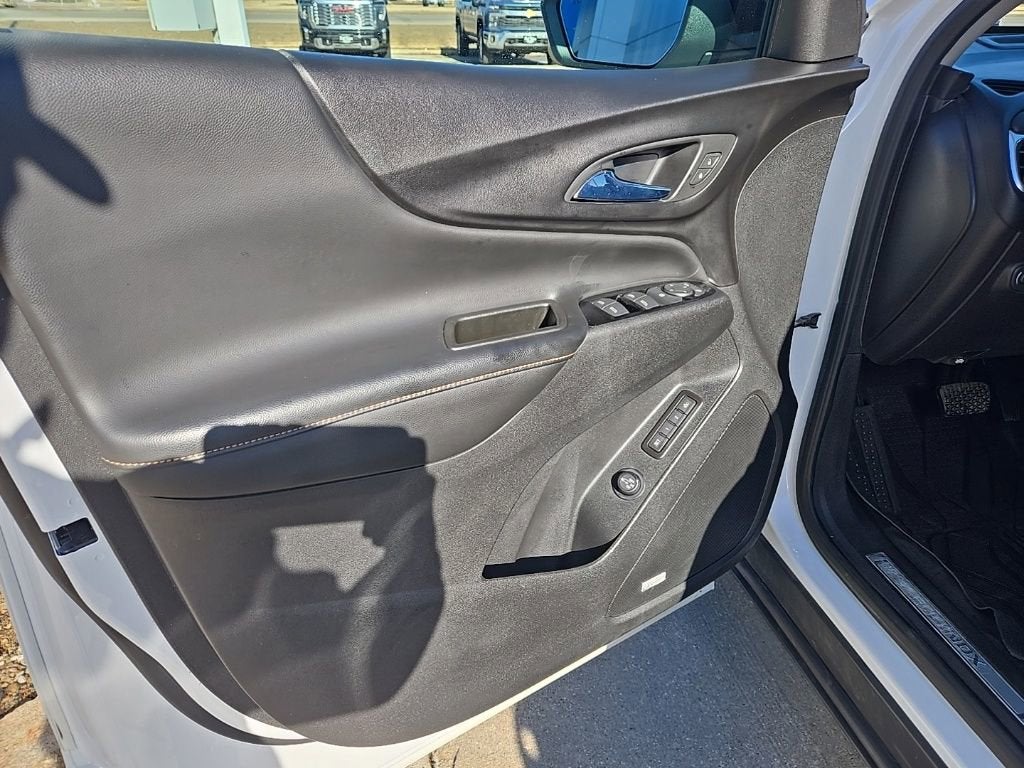 2022 Chevrolet Equinox Premier