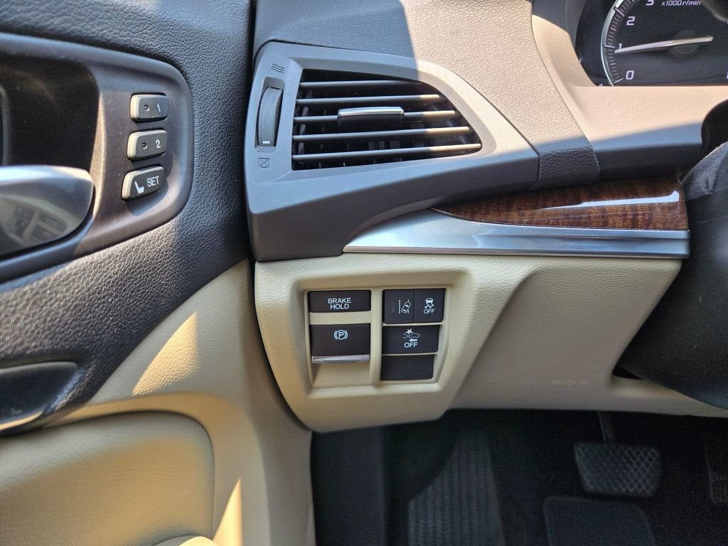 2017 Acura MDX w/Technology Pkg