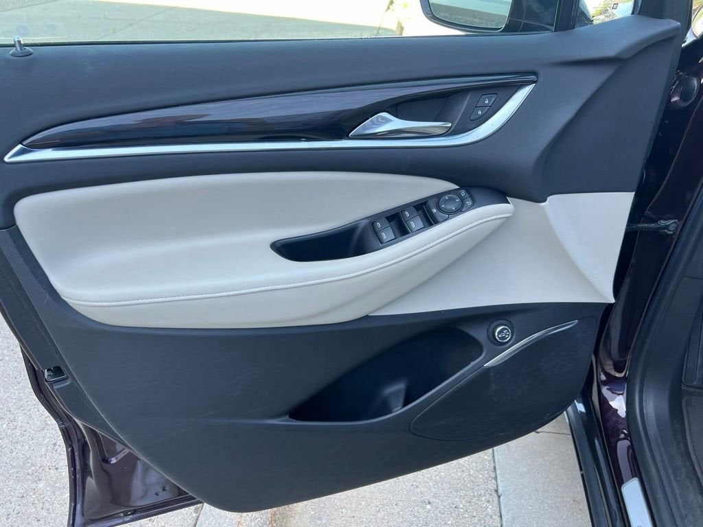 2018 Buick Enclave Essence