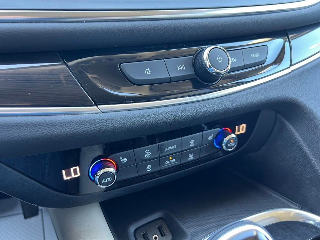 2018 Buick Enclave Essence
