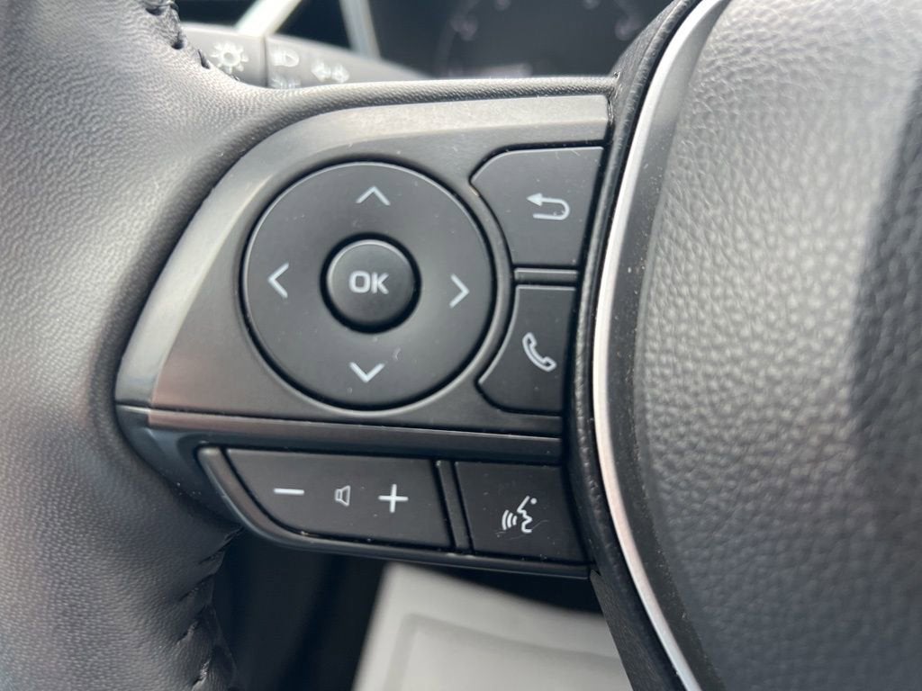 2024 Toyota Corolla Hatchback SE