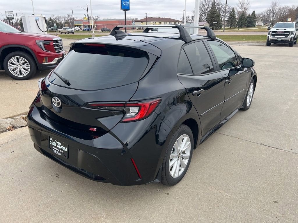 2024 Toyota Corolla Hatchback SE